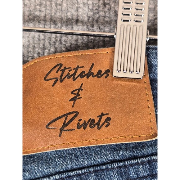 Stitches & Rivets Mens Blue Wash Slim Fit Jeans Size 32x30 Distressed Detail - Picture 7 of 8